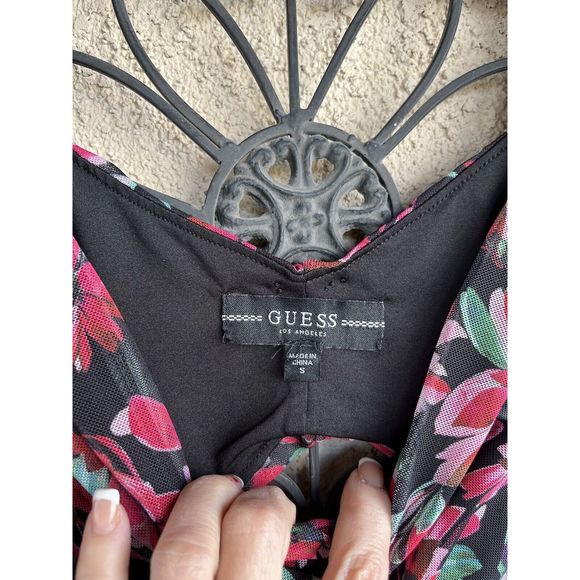 Guess floral print gathered  dress - size small - multicolored - Picture 11 of 11